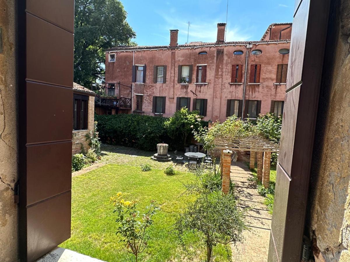 Zen Accommodation Grand Canal Venedig Exteriör bild
